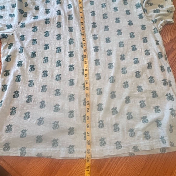 BROKEN THREADS- Men’s T-Shirt - Picture 8 of 8